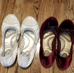 2 pair of dexflex comfort flats